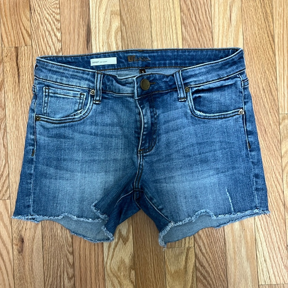 Kut from the Kloth Gidget Frey Short - size 6